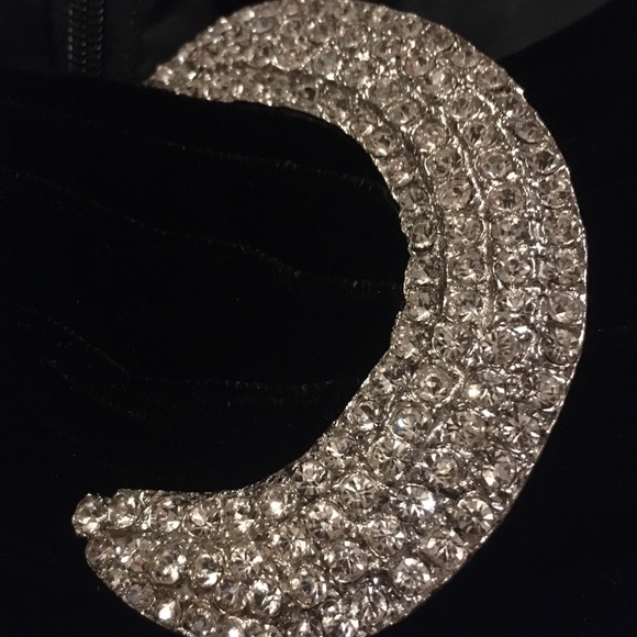 Rimini Black Velvet Dress With Rhinestone Moon Off The Shoulders Circa 1980s - Picture 3 of 9